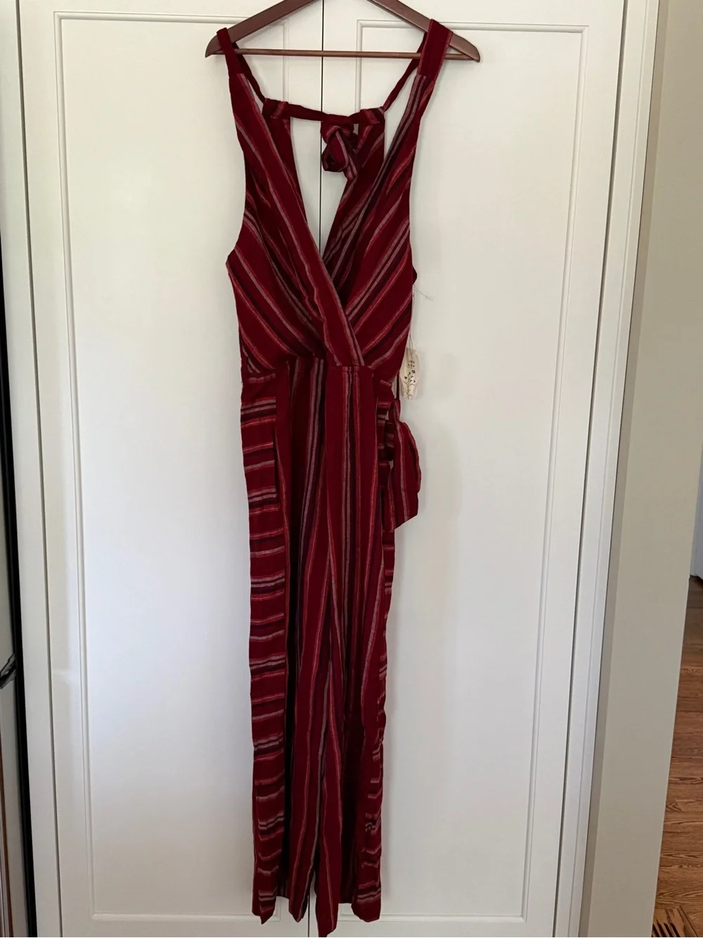 Indigo Rein Jumpsuit Red Stripes Sz M NWT - Picture 2 of 10